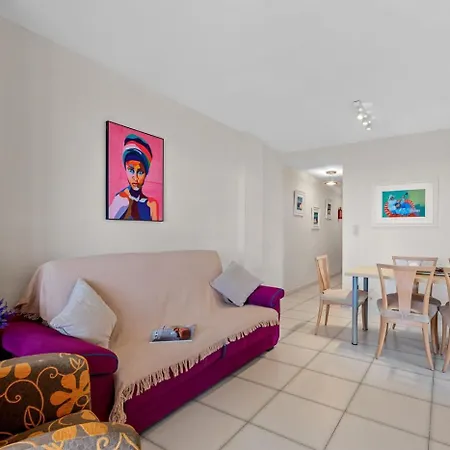 Aquarium - Plusholidays *